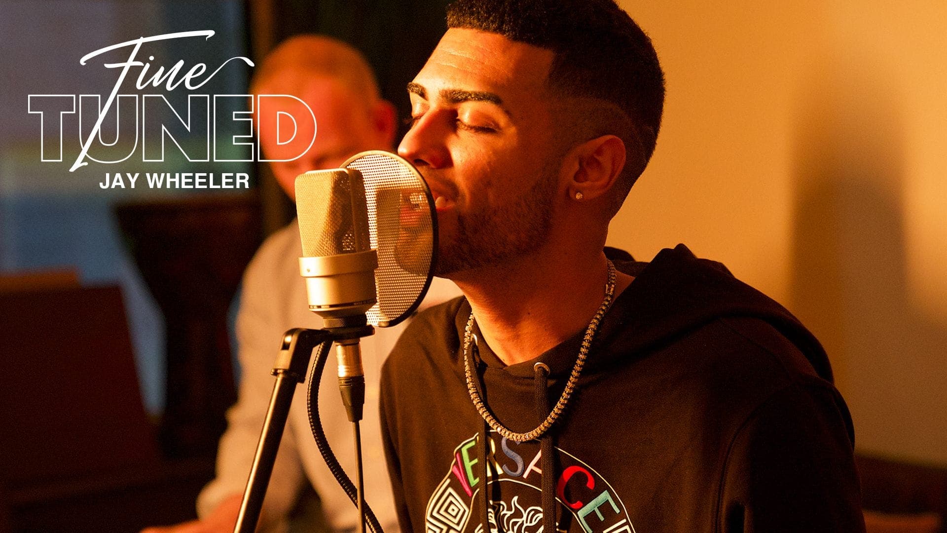 Watch Jay Wheeler Perform “Te Soñé" & "Sin Ti” for Fine Tuned