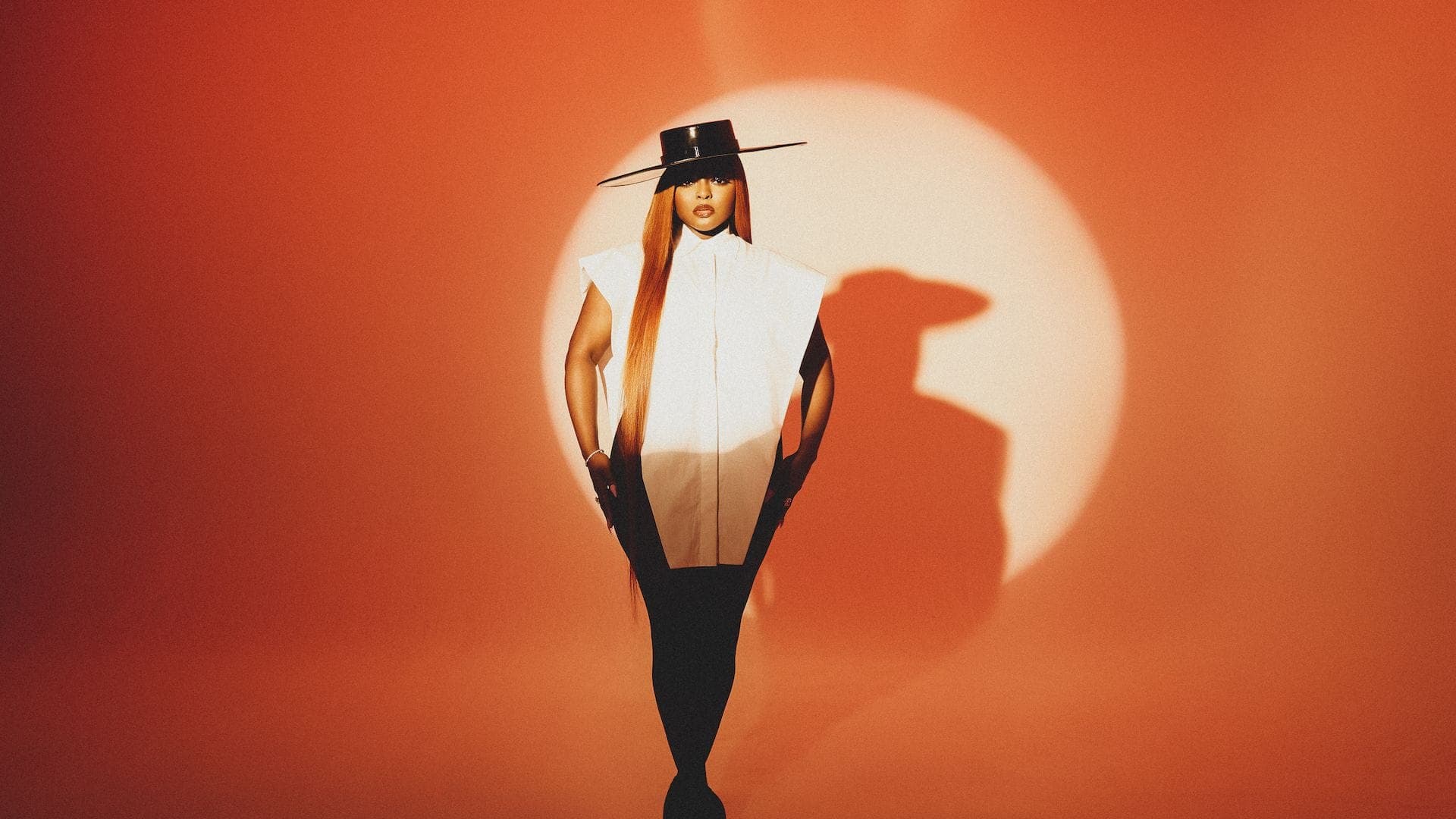 Asiahn Bridges the Gap Between R&B’s Past & Future
